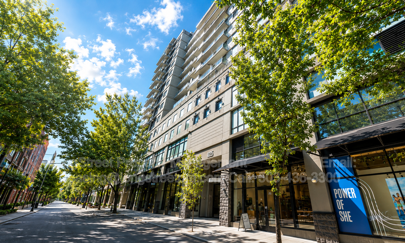 Portland Condo: 1025 NW Couch St