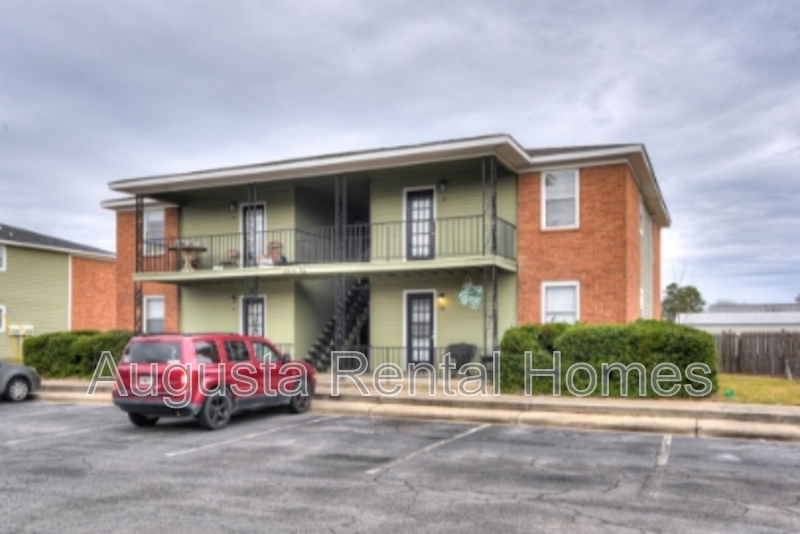 Hephzibah Condo: 2575 1/2 Tobacco Road - B
