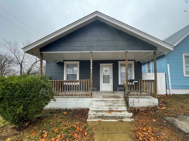 Springfield House: 2262 N Ramsey