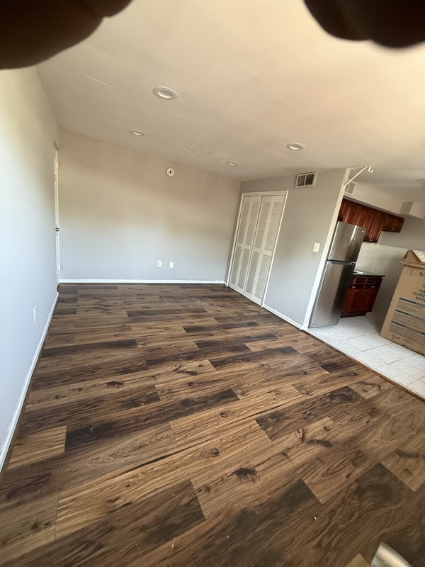 Philadelphia Condo: 4134 Longshore Avenue - 3f