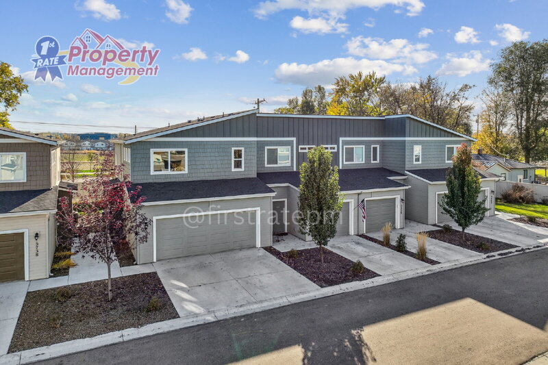 Nampa House: 5744 Cherry Ln