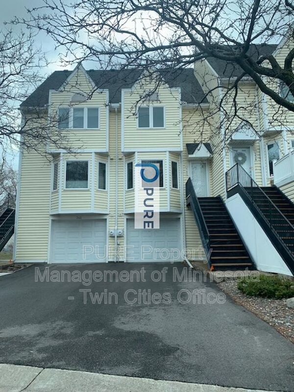 Minneapolis Townhome: 340 3rd Ave NE
