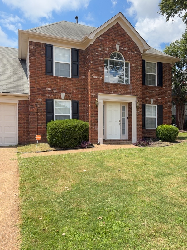 Cordova House: 1071 Red Fern Cir E