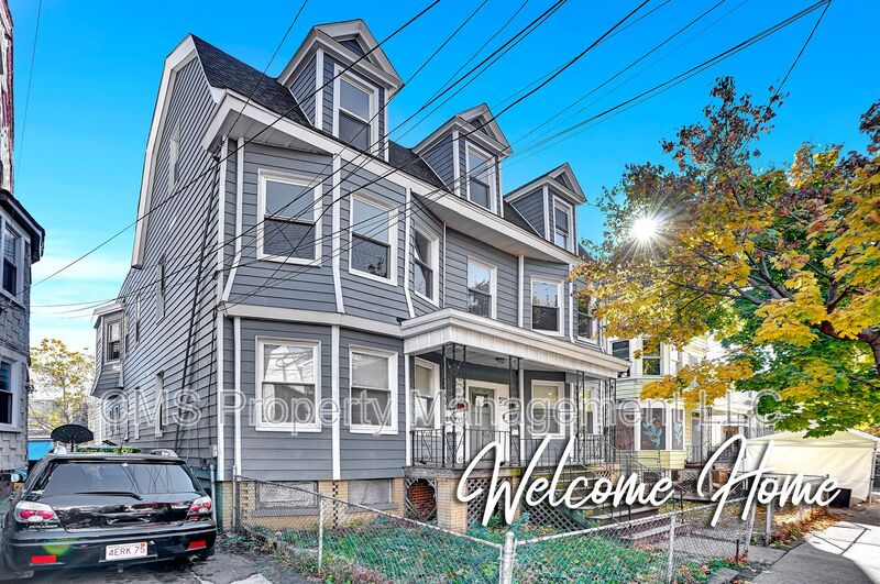 Newark Condo: 142-144 Seymour Ave