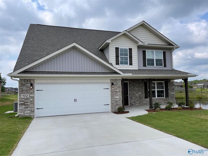 Toney House: 102 Wyatt Miles Lane