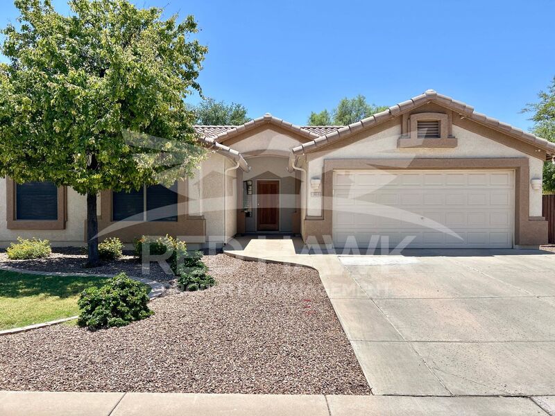 Gilbert House: 3863 E Linda Ct