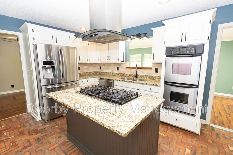 Chattanooga House: 6114 Sasha Lane