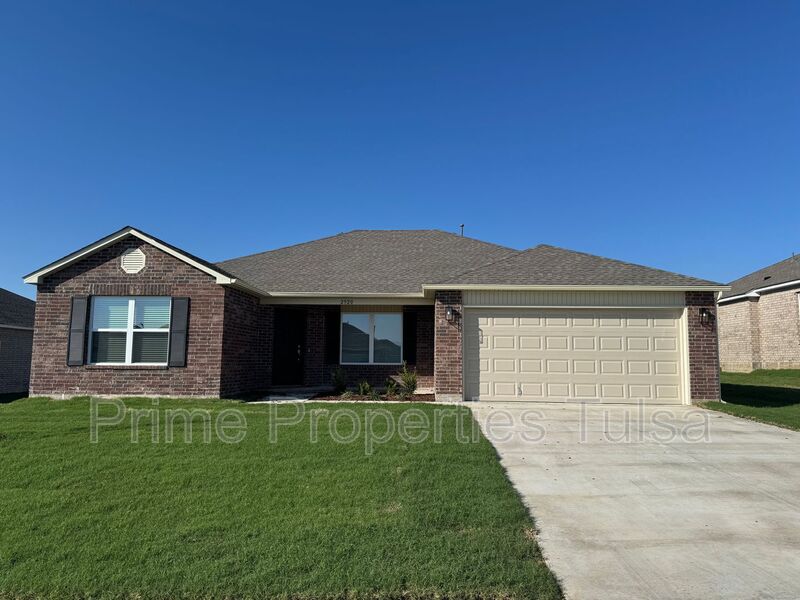 Broken Arrow House: 2920 S. 13th St.