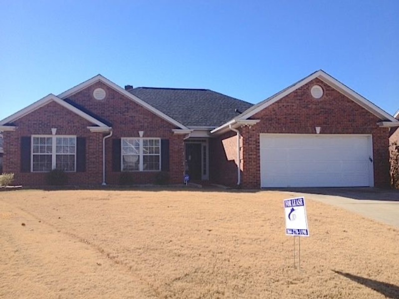 Simpsonville House: 10 Pasture View Ct