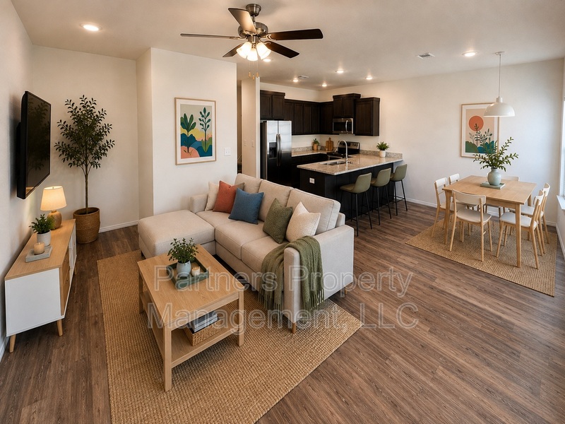Fayetteville Condo: 928 South Amarillo Avenue