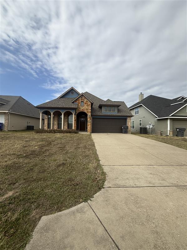 Waco House: 10266 Condor Loop