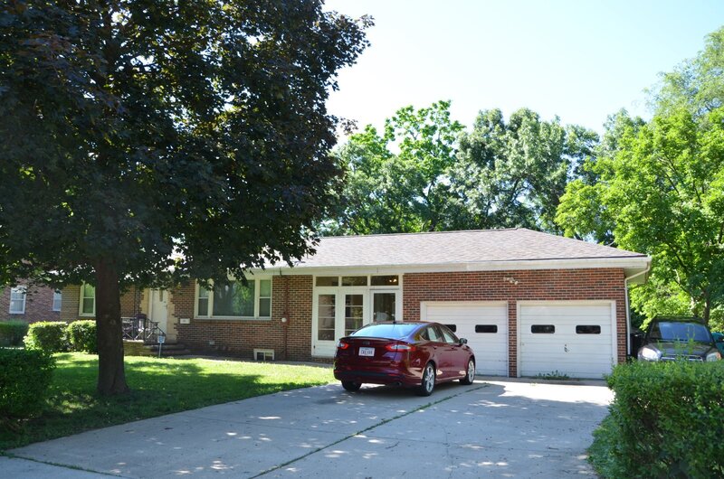 Des Moines Condo: 1320 1/2 Broad Street