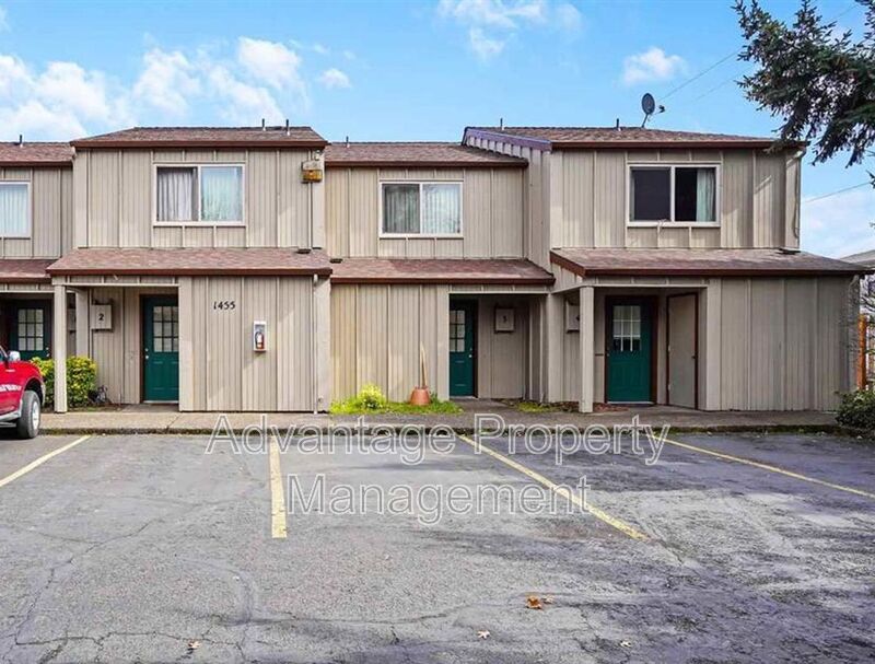 Corvallis House: 1445 NW Division Street