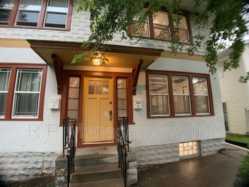 Saint Paul Condo: 1150 Central Ave W