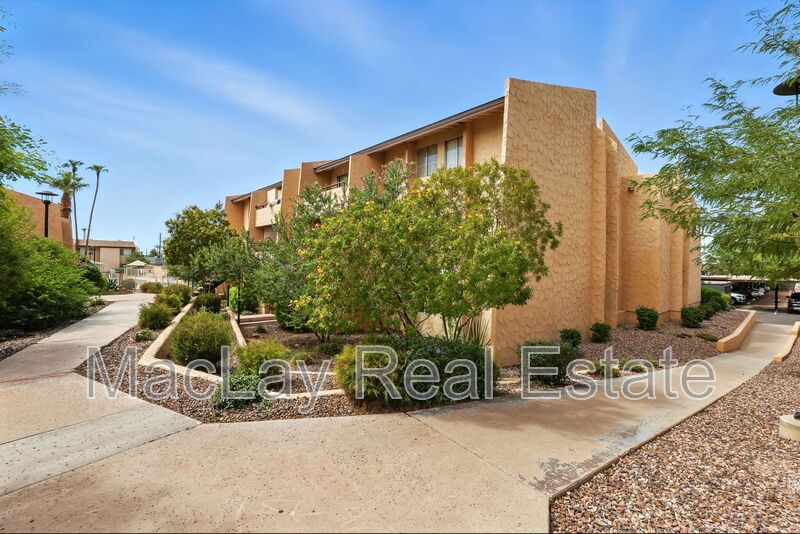 Scottsdale Condo: 8055 E. Thomas Rd.