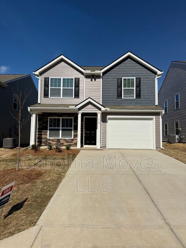 Woodruff House: 618 Evaleigh Street