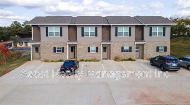 Louisville Condo: 932 Warrior Hill Drive - 1