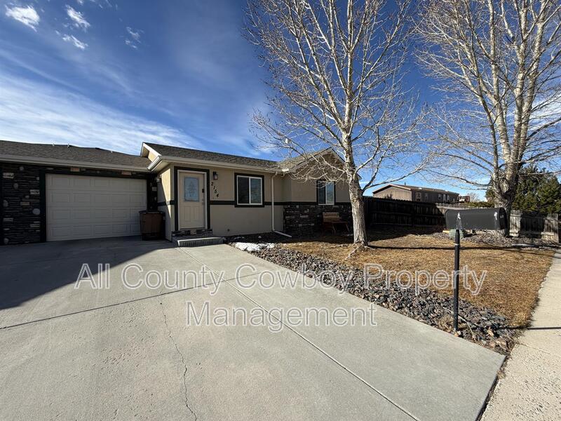 Laramie House: 2154 Franklin St.