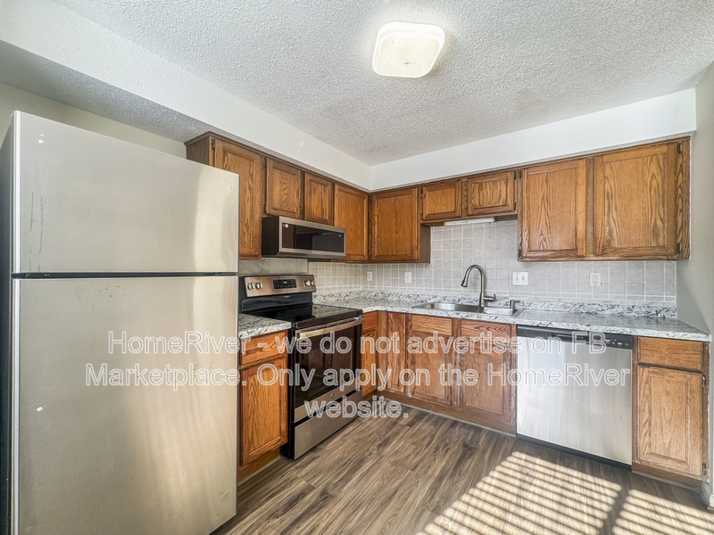 Greensboro Townhome: 3703 Cotswold Ter