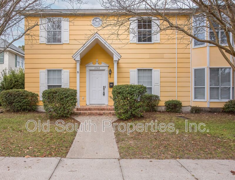 Pensacola House: 1702 E Jackson