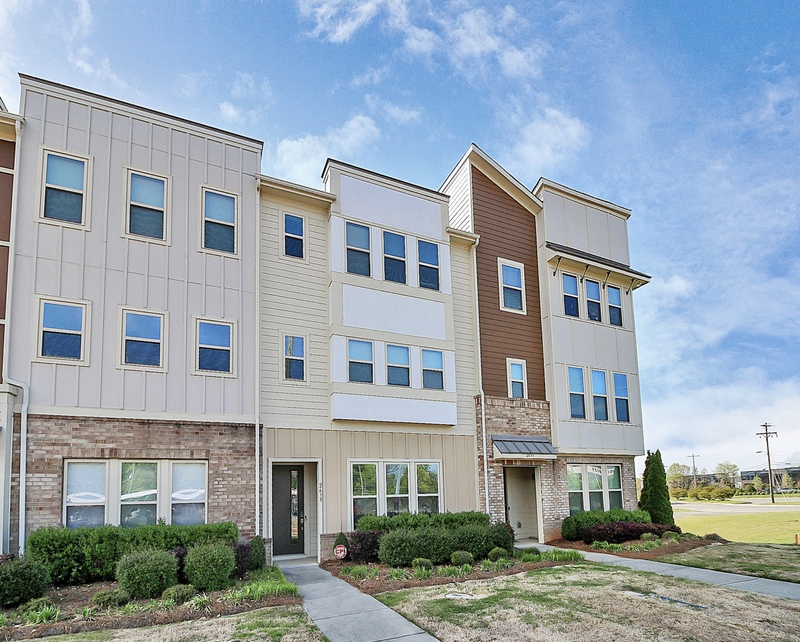 Charlotte Condo: 2633 Statesville Avenue - 1