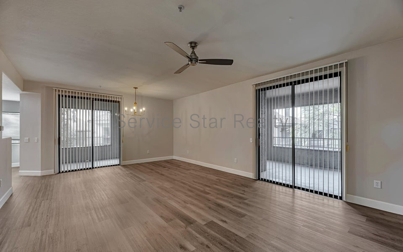 Scottsdale House: 15252 N 100th St