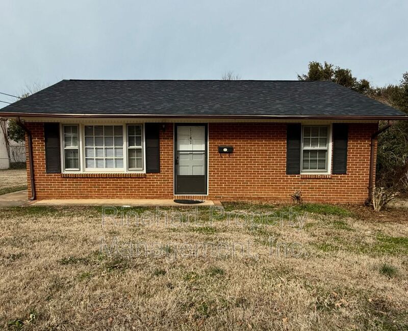 Rock Hill House: 1141 Eisenhower Road