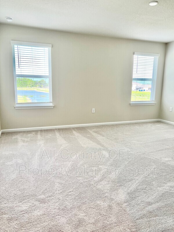 Main Rental Photo 12