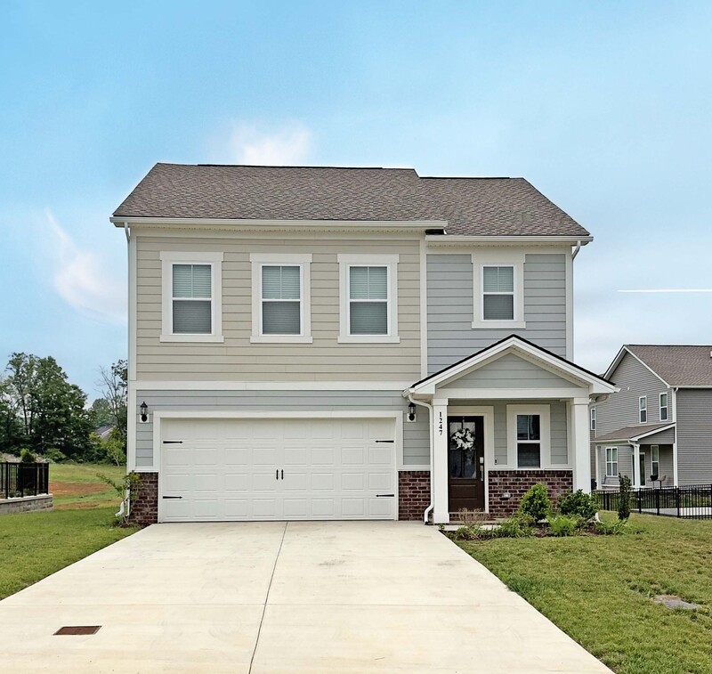 Clarksville House: 1247 Ross Farms Blvd