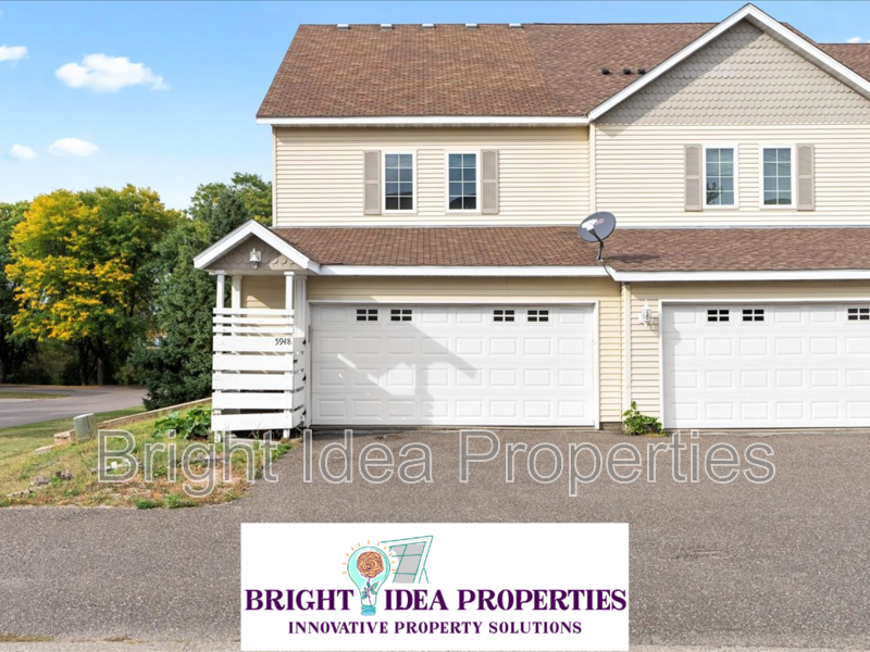 Stillwater House: 5948 Oakgreen Avenue North