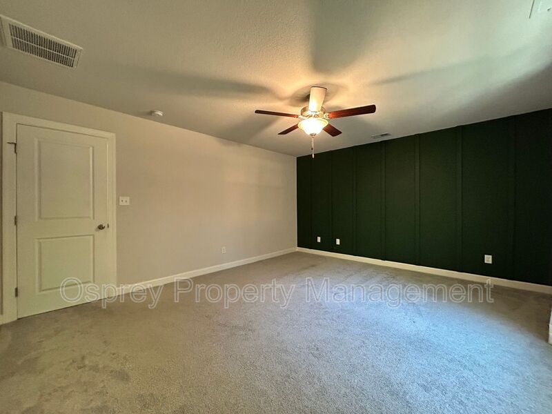 Rent Special Alert! Move in by Christmas and enjoy 1/2 off January's rent! - Photo 14