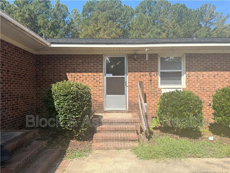 Fayetteville Condo: 4959 Fieldcrest Drive