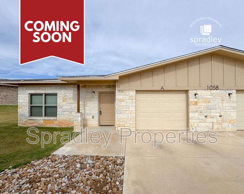 Belton Condo: 1058A Hibiscus Dr
