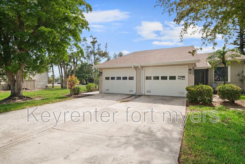 Fort Myers House: 17749 Grande Bayou Ct