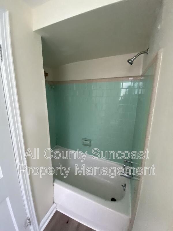 Main Rental Photo 4