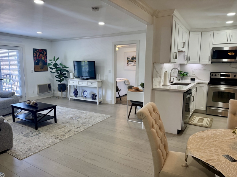 San Diego Condo: 5055 Collwood Boulevard - 304