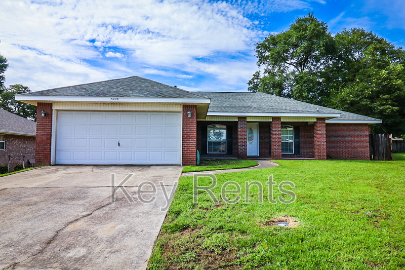 Pensacola House: 3108 Chrisandra Ct