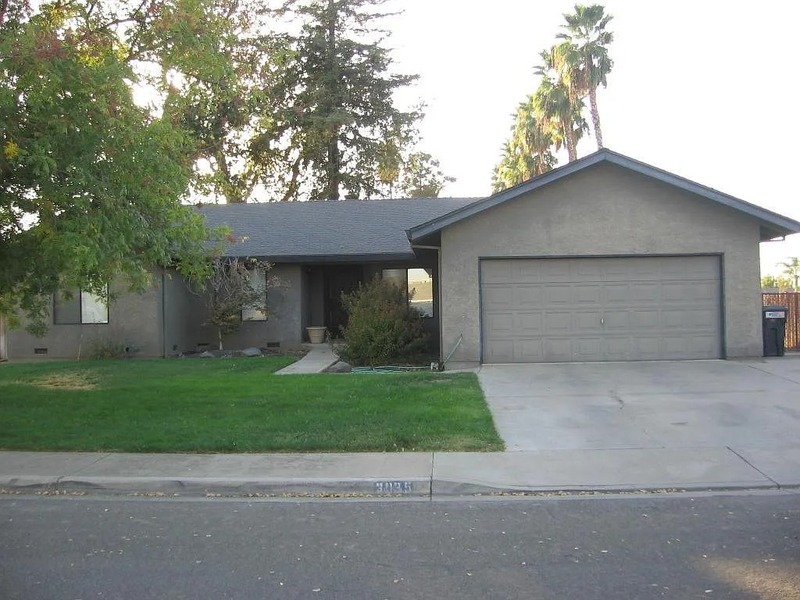 Turlock House: 3035 Duquesne Way - 1