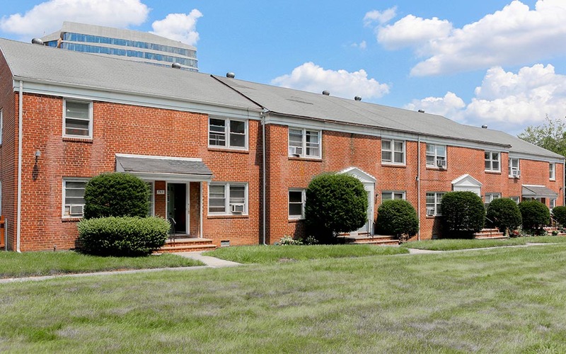 East Orange Condo: 296-310 S Harrison St - 306-3