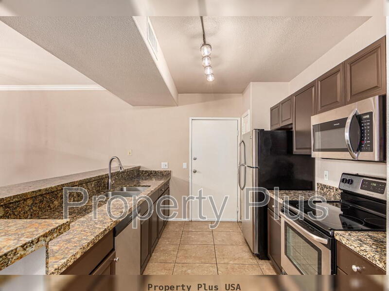 Scottsdale Condo: 19777 N 76th St