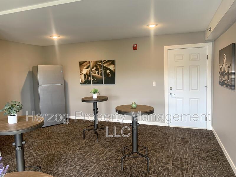 Request a Viewing for 601 17th Avenue Southwest, Apt. 310 Tenant Turner