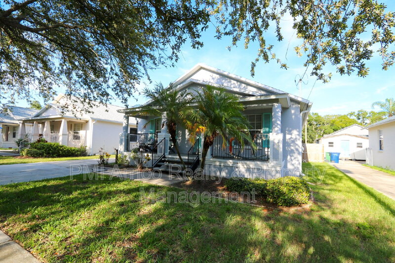 Tampa House: 7512 S Mascotte St