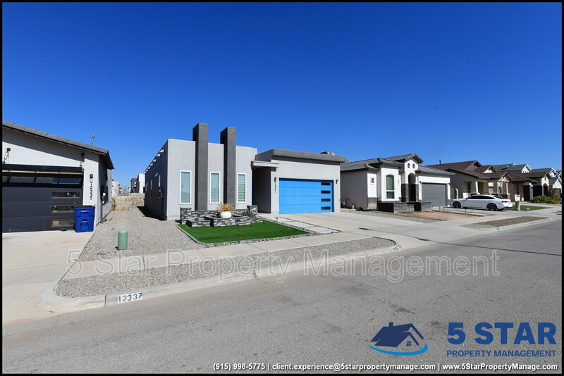 El Paso House: 12341 Desert Vista Avenue !!