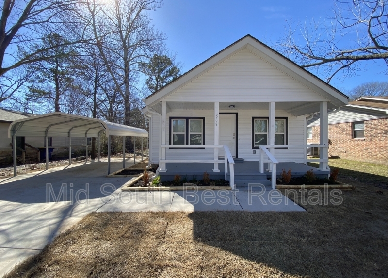 Cabot House: 509 Elm St