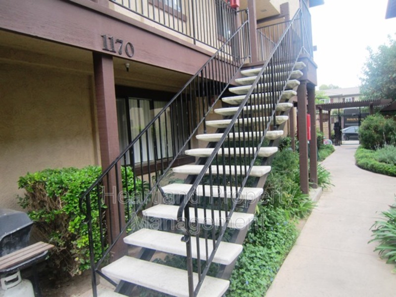 El Cajon Condo: 1170 Decker St.