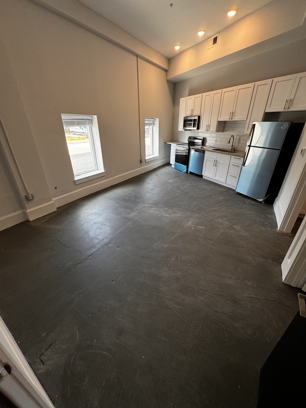 Hopewell Condo: 101 s main st