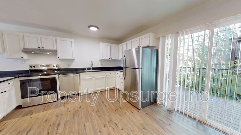 Redding Condo: 1045 California Street - 3