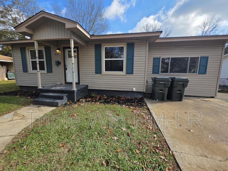 Conway House: 1626 Davis Street