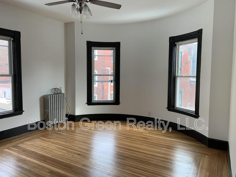 Boston House: 3-5 Mills Street
