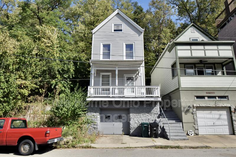 Request a Viewing for 1244 Elsinore Avenue Tenant Turner